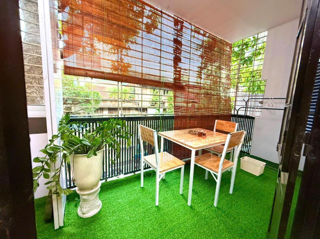 House With Balcony,k 1,old Quarter,3 Mins To Hoankiem *