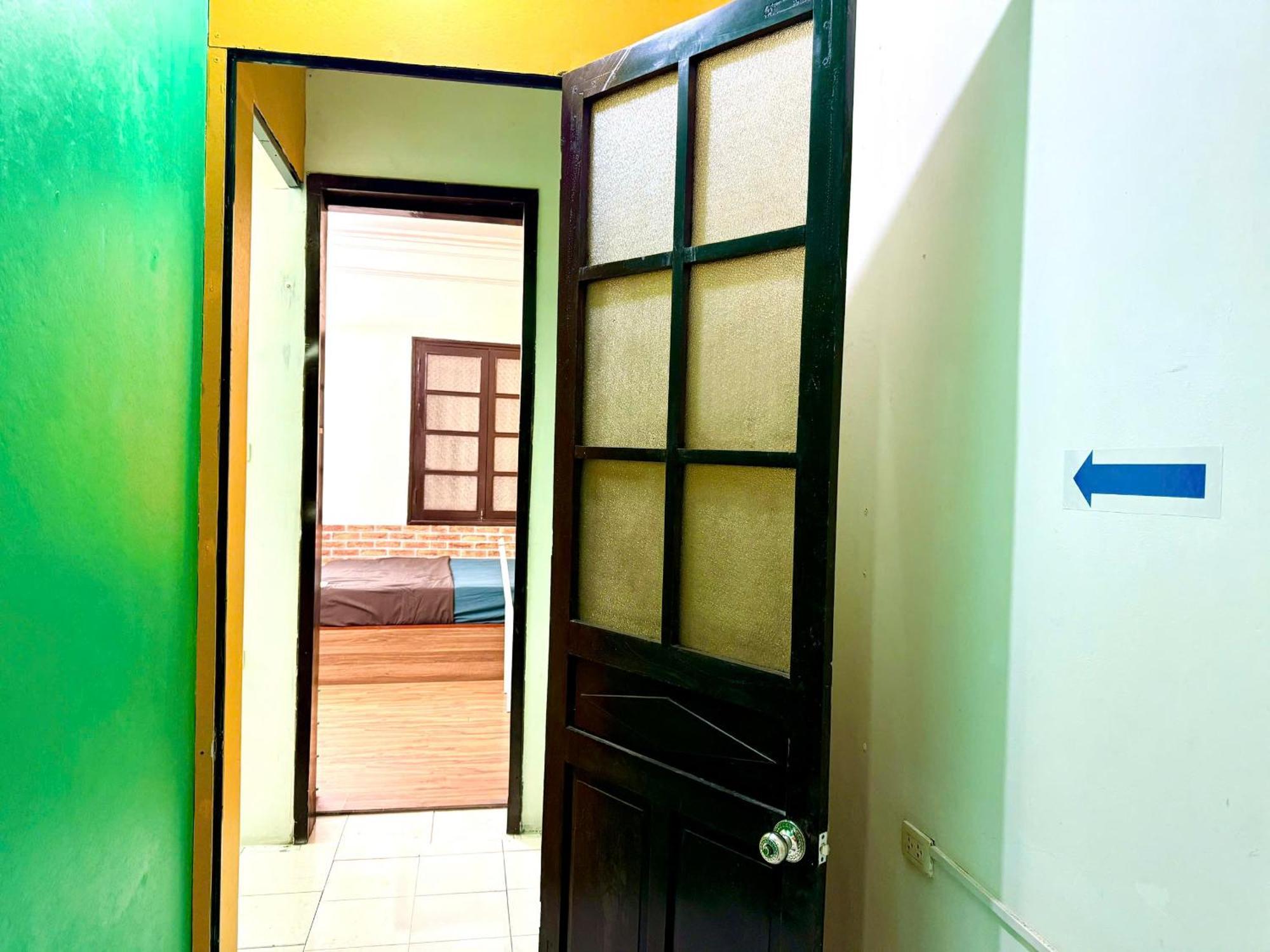 House With Balcony,k 1,old Quarter,3 Mins To Hoankiem Appartement Hanoï
